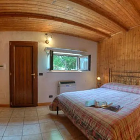 Villa dei Pini Pescasseroli Camera foto