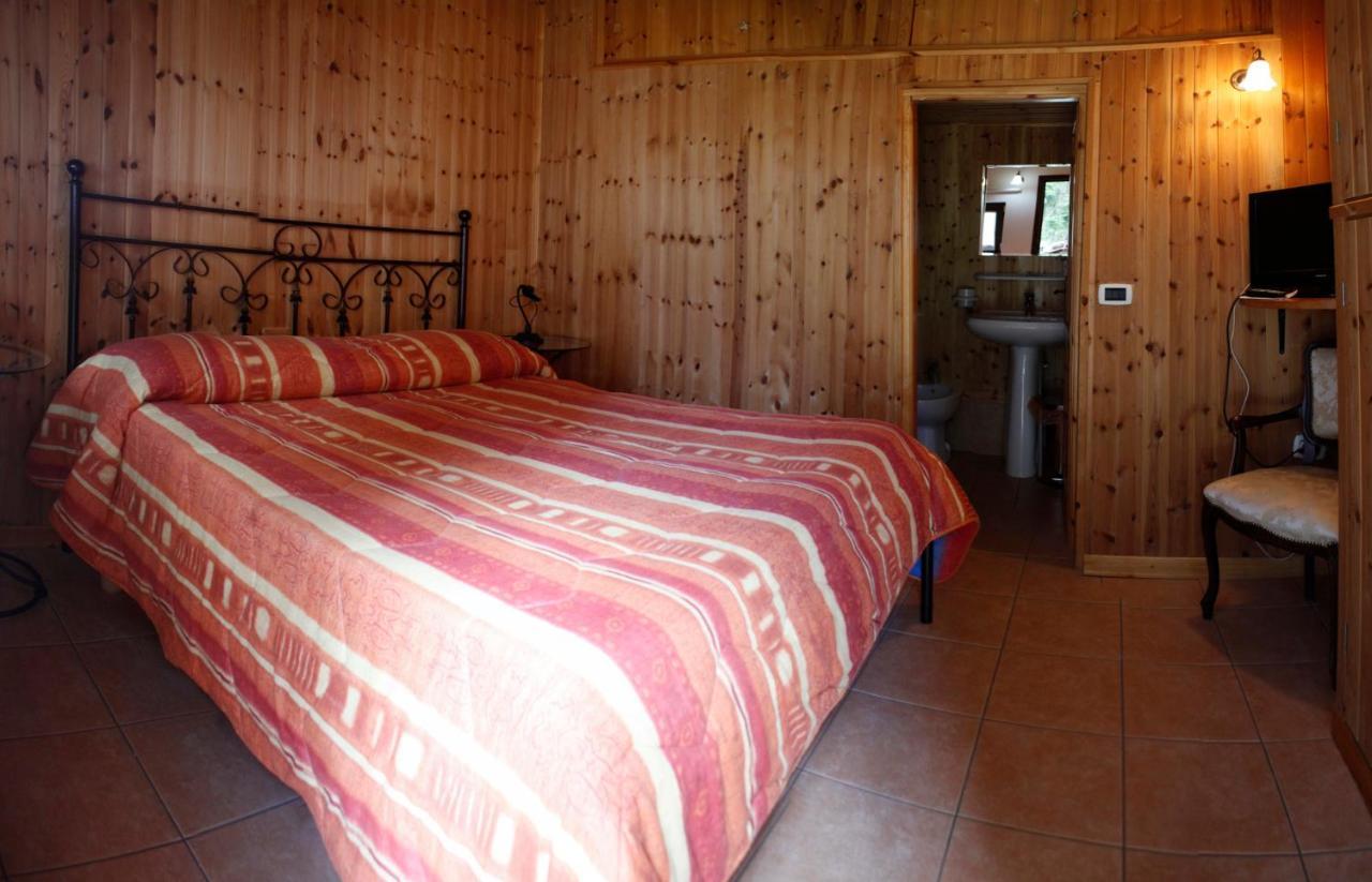 Dei Pini Bed & Breakfast *